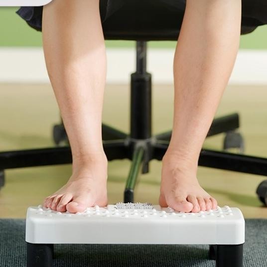 Dejavu Bangku Pijakan Kaki Kantor Bangku Jengkok Nimalis Hsb143