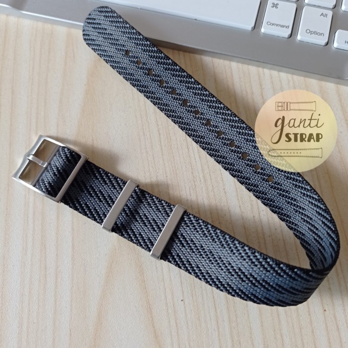 Terlaris Woven Nato Strap / Twill Nylon Strap Tudor Style Silver Buckle SALE