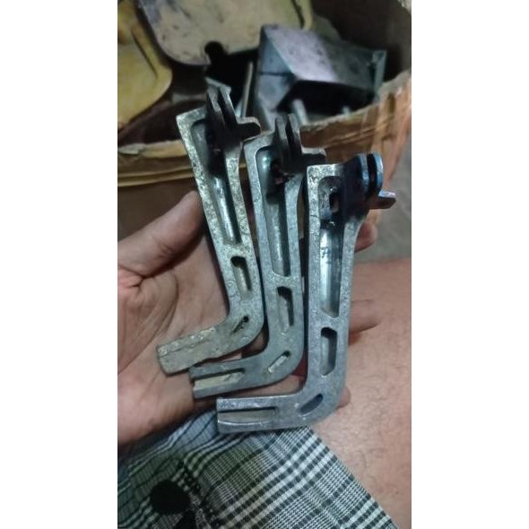 Layak Pakai Pedal Rem Belakang/Injekan Rem Vespa Super Sprint Original Copotan