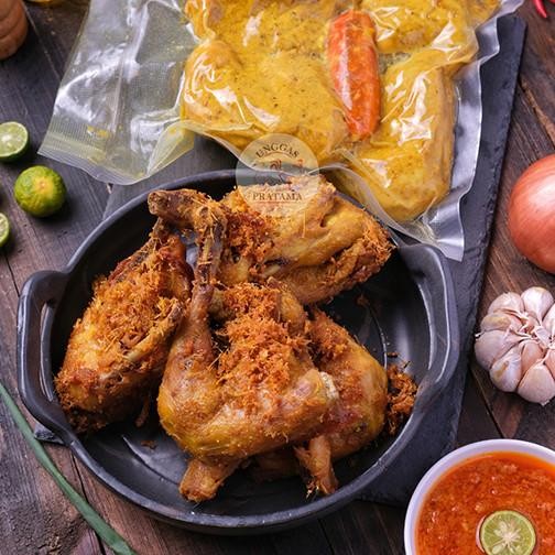 

PAKET Ayam Ungkep Kampung Bumbu Kuning Lengkuas 1 Ekor, FREE Sambal