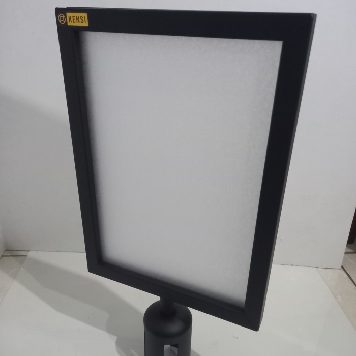 

PROMO! Sign Board FRAME DISPLAY A4 Potrait Signage Hitam papan tiang antrian