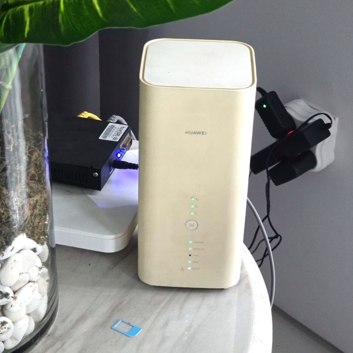 HUAWEI B818 ORBIT MAX ALL OPERATOR