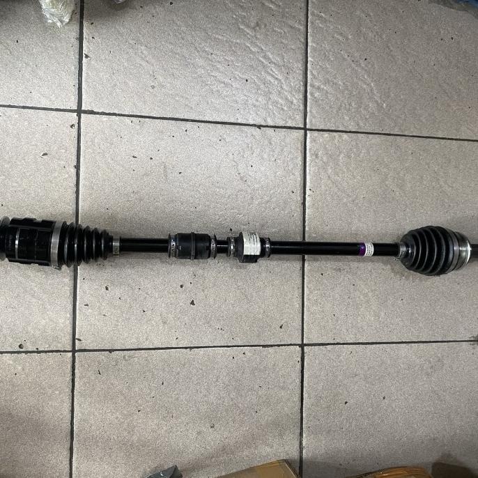 43410-Bz310 As Roda Depan Kanan Yaris Cross Original  Ready