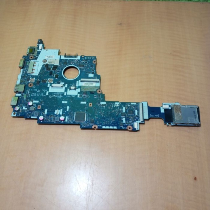 MOTHERBOARD MOBO BOARD MESIN LAPTOP ACER ASPIRE ONE 722 AO722