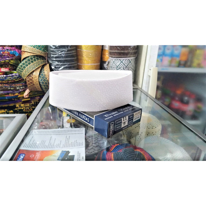 Sogkok Peci Putih Awing Lahore Awing Songkok Original