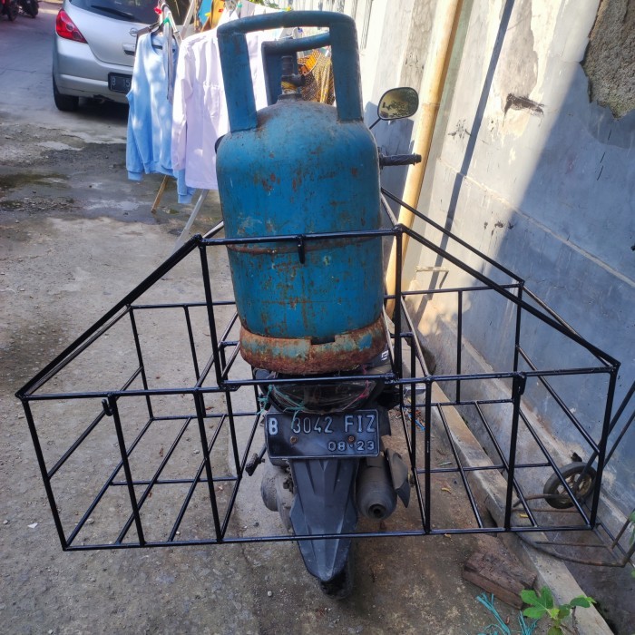 Keranjang Besi Galon Gas 12Kg Motor