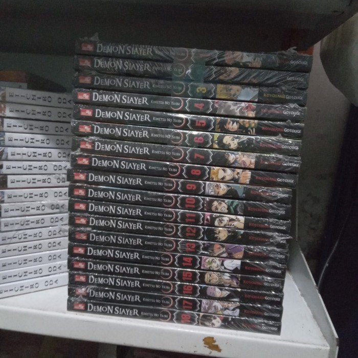 Komik Demon Slayer - Kimetsu No Yaiba
