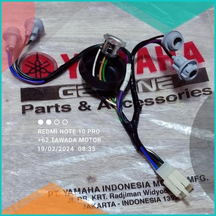 SOKET FITTING LAMPU DEPAN MIO M3 MIO Z 125 ORIGINAL 140BZ4 onderdil