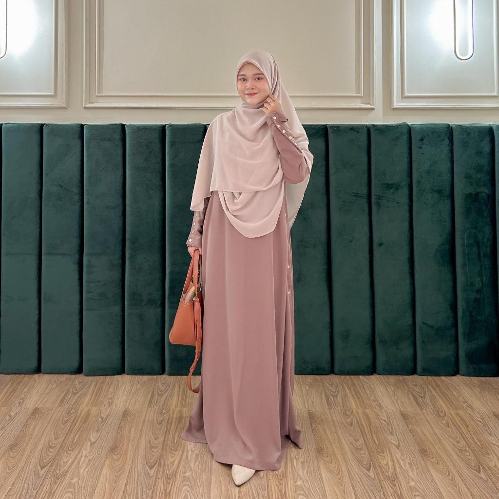 Gamis Simple dan Anggun // Gold Button Abaya Kancing Dress