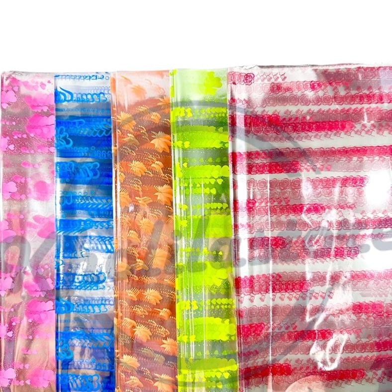 

(50 lembar) Plastik Kado Kaca Bening / Kado Kaca Plastik Motif yang laris