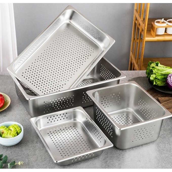 GIGAWARE PERFORATED GASTRONOM / FOOD TRAY 1/1 (BERLUBANG) 2210T