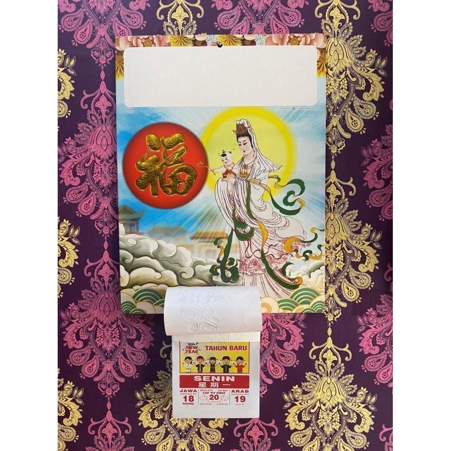 

Kalender Harian Sobek Sedang Plus Tatakan Shio Kelinci Dan Naga 2024 Kualitas Premium