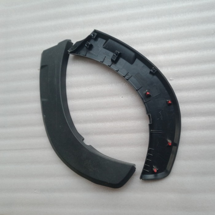 OVER FENDER MITSUBISHI XPANDER CROSS ORIGINAL.