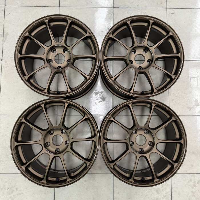VOLK RAYS ORIGINAL ZE40 CE28 TE37 BRONZE R18 5X120 BMW FL5 FK8 9.5 +40