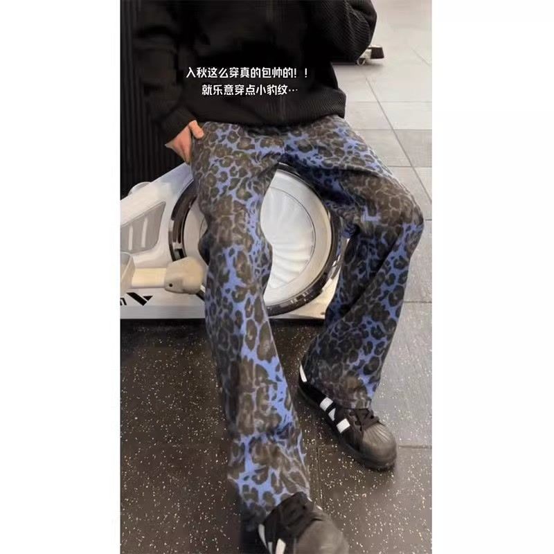 Sky Blue Leopard Jeans Pria, Celana Grafiti Lurus