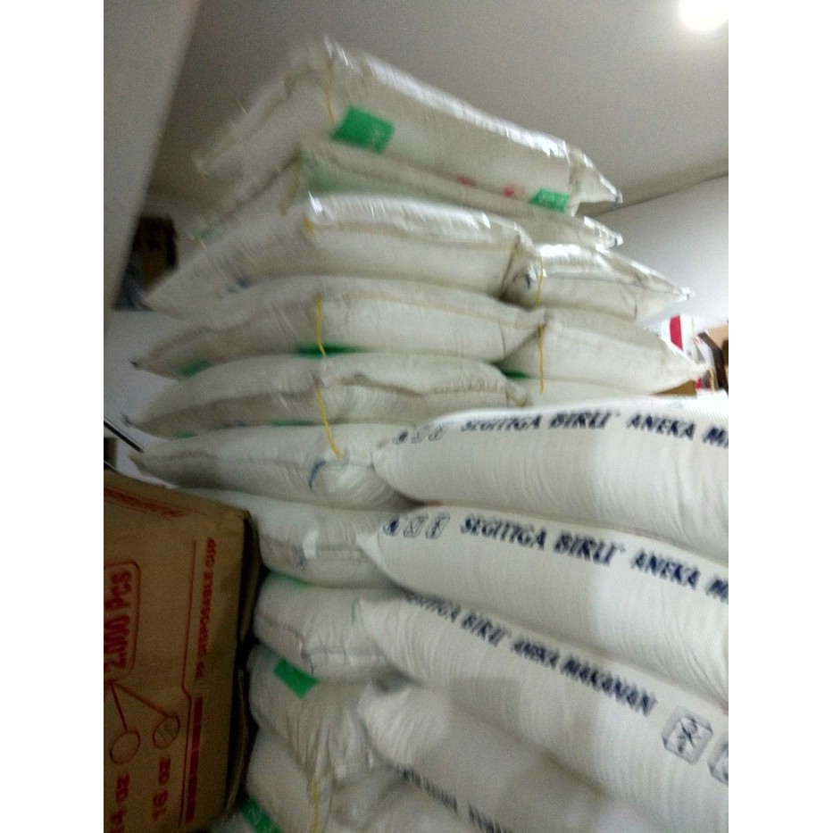 

Tepung Maizena / Corn Starch / Pati Jagung Xing Mao Lihua Eks China Terbaik