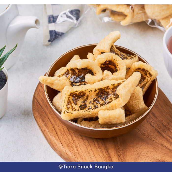 

Paketan Kerupuk Tiara/Kerupuk Oven Tanpa Minyak Tiara Snack Bangka Terbaru