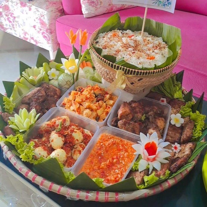 

Nasi Liwet Bakul Barangbaru
