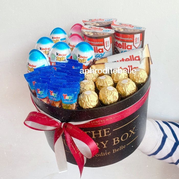 

The Luxury Box Premium Coklat / Hadiah Coklat Box Valentines Day