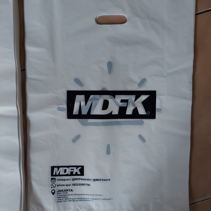 

Kantong Plastik Belanja Sablon HD 35 x 49 Model Oval