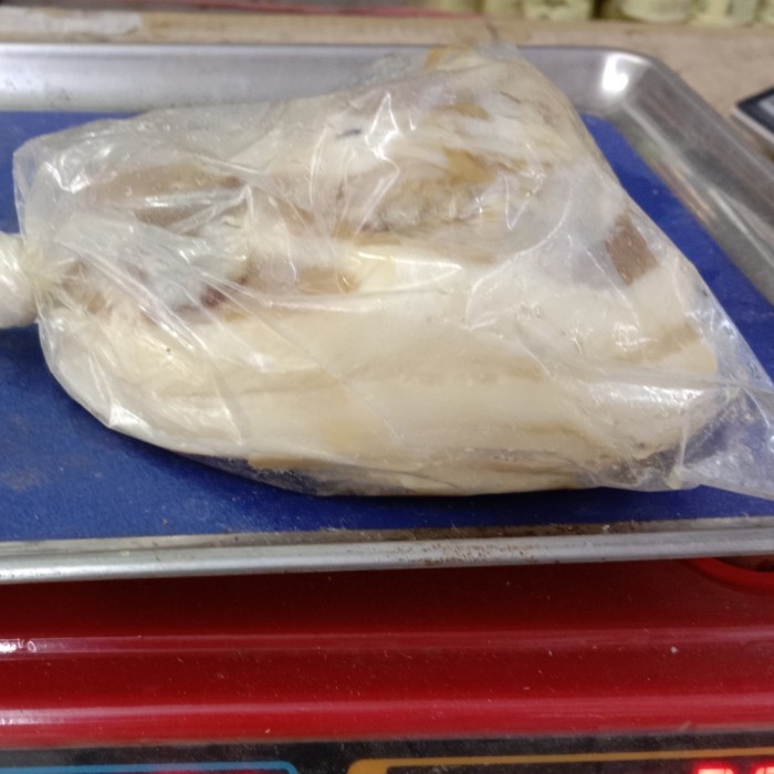 

Asinan Daging Babi / Babi Asin / Ham Cu Nyiuk