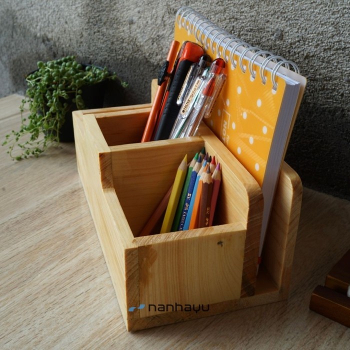 

Terbaru stationary organizer kayu tempat pensil notebook dan alat kantor 100% ori