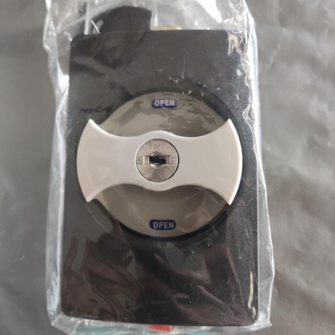 

kunci lion lemari arsip L33