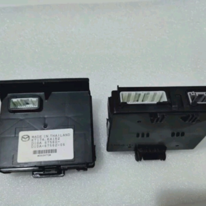 body countrol bcm Mazda 2 skyaktive Mazda 3