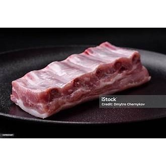 

Iga babi segar ukuran 250 gram