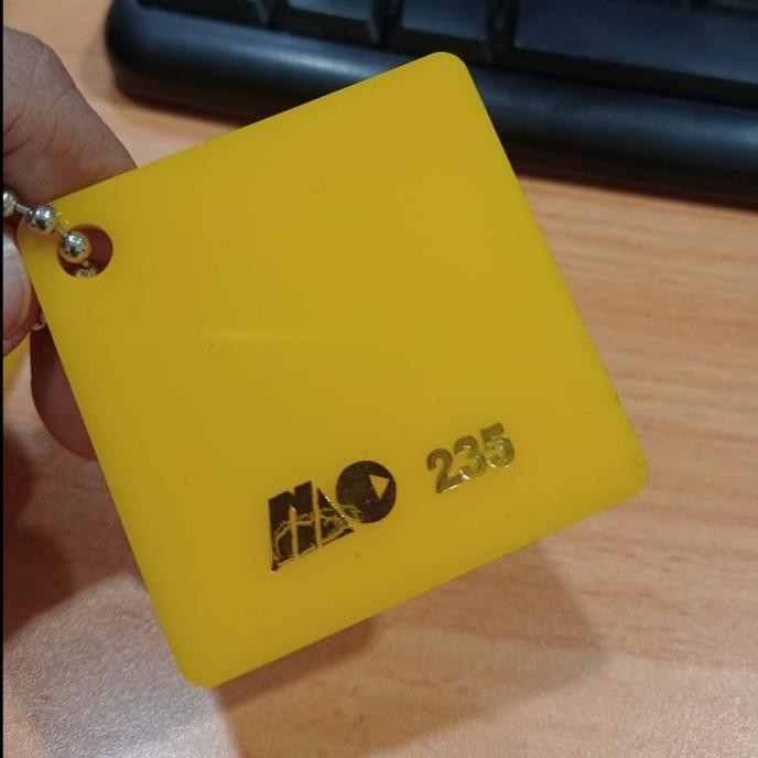 Baru Akrilik Lembaran Merk Mc Marga Cipta L (Uk 122X224 Cm) Kuning Kode 235 Tebal 3Mm