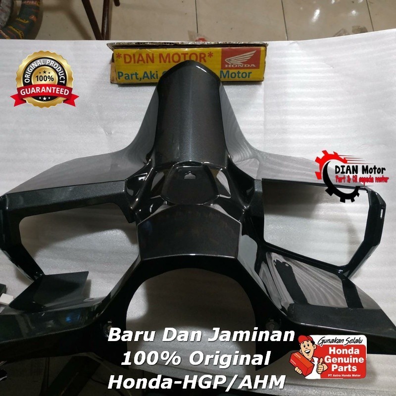 AHM 81142K2SN00ZM TUTUP LEGSIL SAKU VAR160 K2S HITAM ORIGINAL