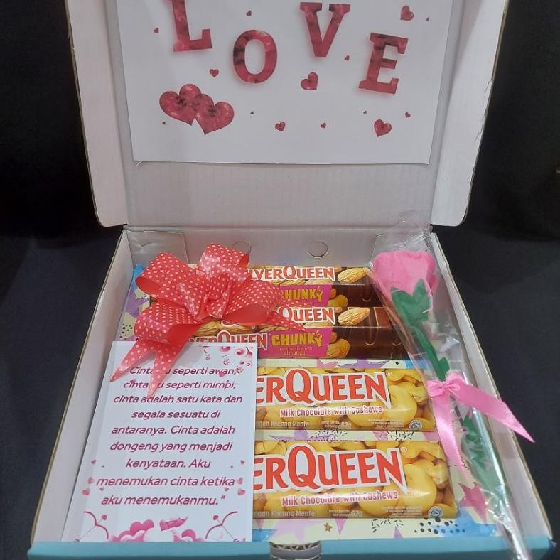 

Hampers Snack Kado Bingkisan Hadiah Parcel Coklat Valentine 5-7