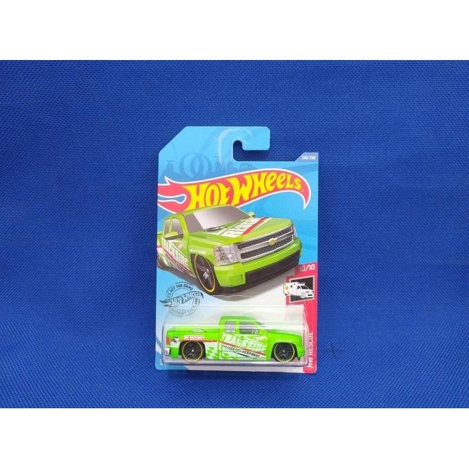 HOTWHEELS TREASURE HUNT CHEVY SILVERADO