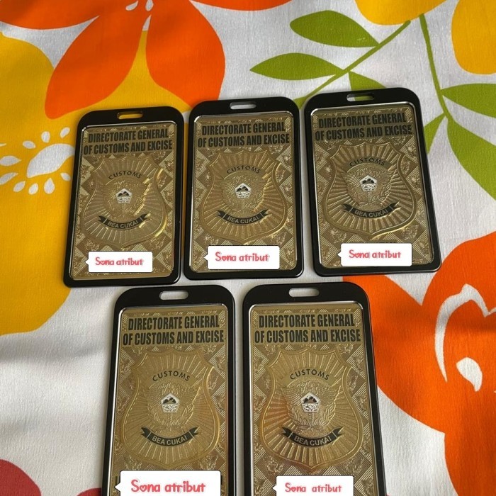 

lencana id card bea cukai