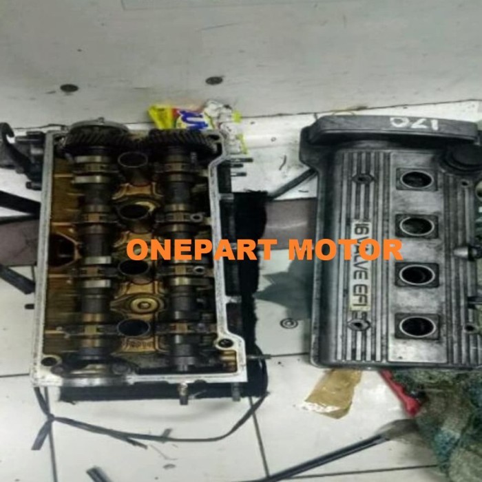 Aksesoris Deksel Cylinder Head Toyota Soluna Original