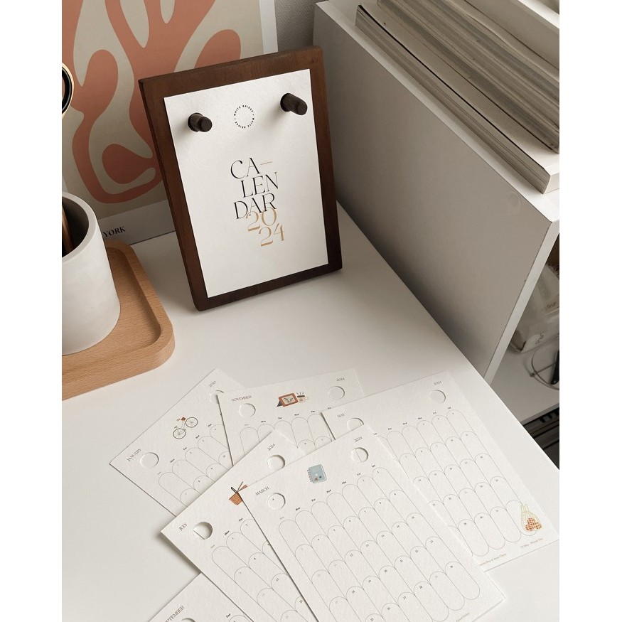 

Farizal - Wooden Desk Calendar / Kalendar Meja