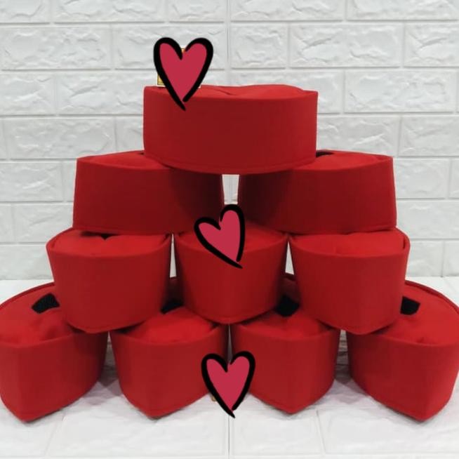 Peci Beludru Jawara Adat Betawi Anak Warna Merah