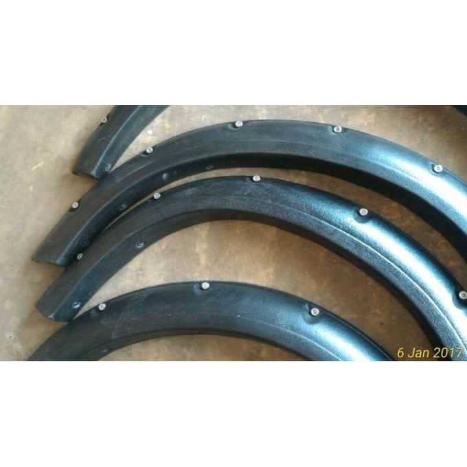 Over Fender Bulat Karet Jimny Katana