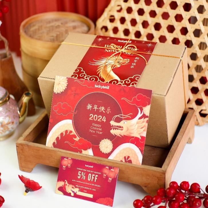 

Hampers Imlek / Cny Hampers / Parcel Imlek - Oatmeal Cookies 2 Jar + Free Kartu + Tali + Voucher + Bubble Wrap | Luckybite New Stok
