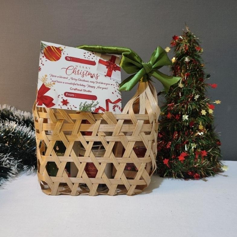 

Christmas Hampers Set Aromaterapi Parcel Natal Gift Kado Tahun Baru Siap Kirim