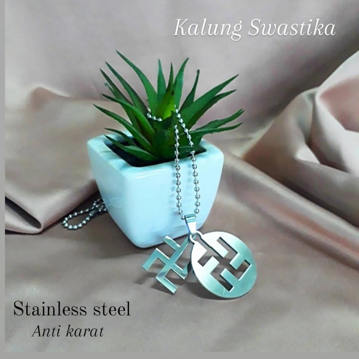 Azzatun - Kalung Swastika Stainless Steel