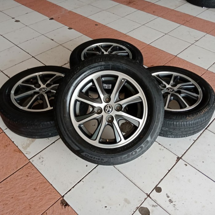 Velg Seken Copotan Mobil Calya ring 14 + Ban bs