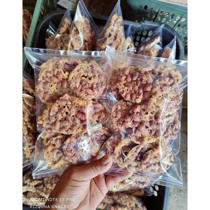 

GROSIR rempeyek kacang tanah peyek peyek kacang full peyek kacang bulat TERLARIS