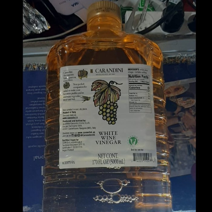 

White Vinegar Carandini / Cuka Anggur Putih Carandini - 5 L