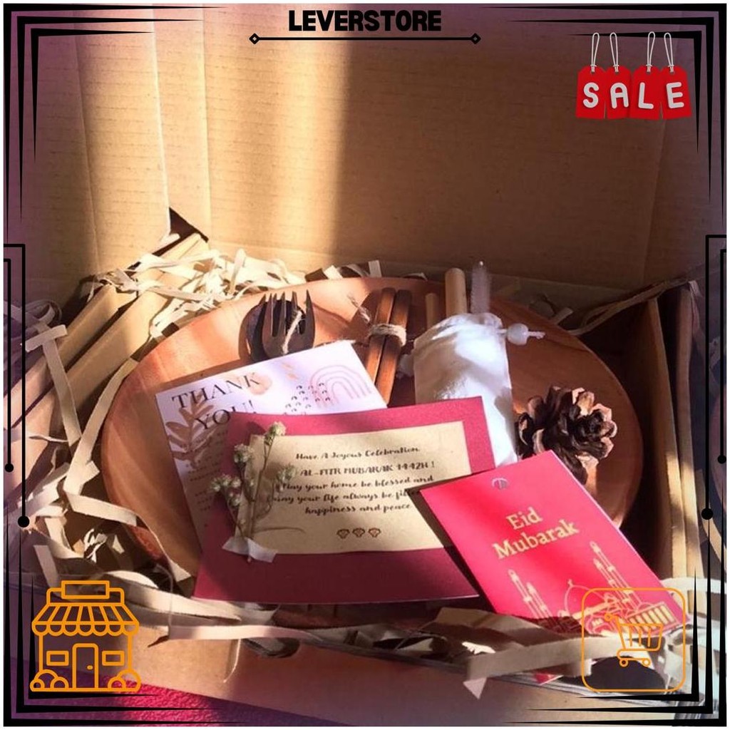 

Kado Box Pernikahan / Gift Box Pernikahan / Wedding Hampers / Parcel Lebaran / Hampers Natal / Kado Box Couple / Hampers Couple / Hadiah Pernikahan / Hadiah Wedding / Hadiah Manten / Souvenir Pernikahan / Hampers Lebaran / Kado Unik / Kado Rustic Estetik