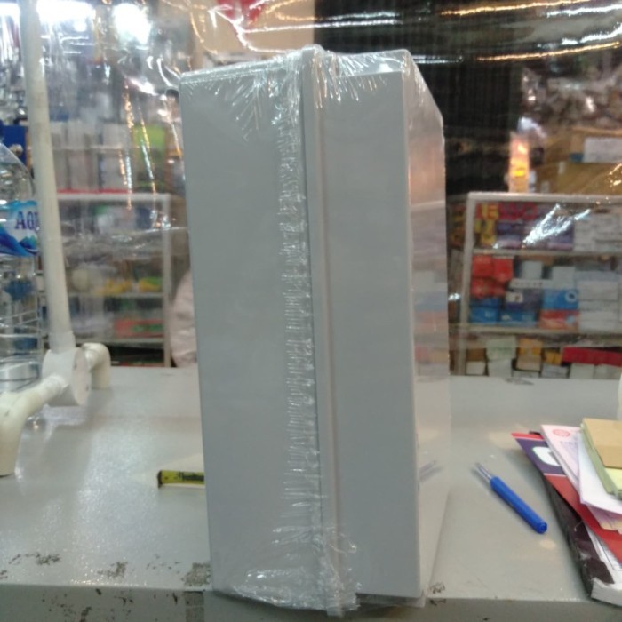 Box Panel Listrik Pvc / Plastik 21,5X29X12Cm