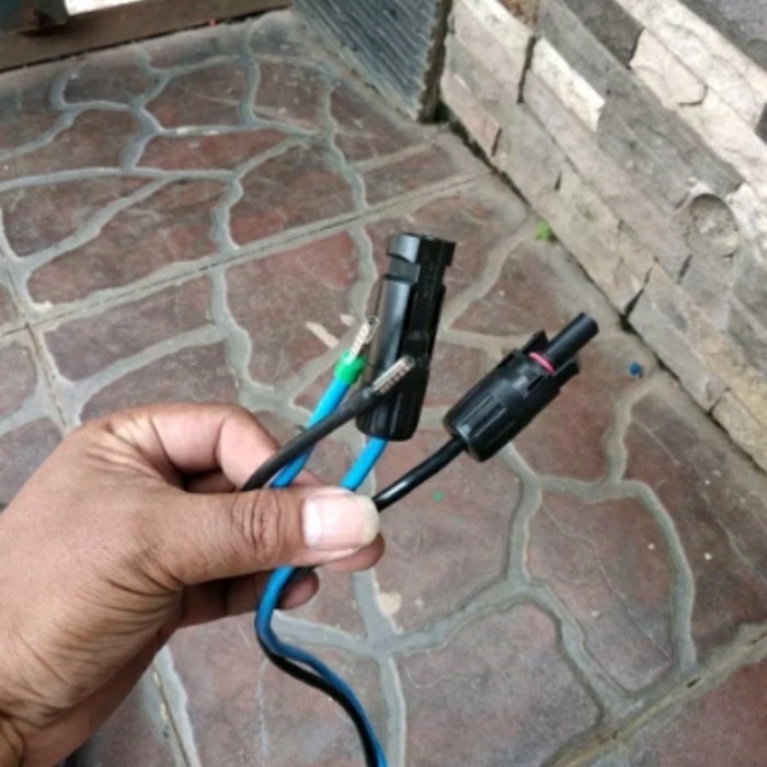 Kabel Vw-1 Awg10 Panjang 15Meter 2X6Mm Tinned Cooper With Mc4 Conector