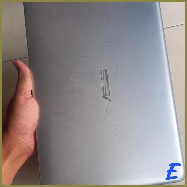 | SMC | CASING LAPTOP ASUS X441 X441B SILVER BISA UNTUK X441U X441UV X441UB