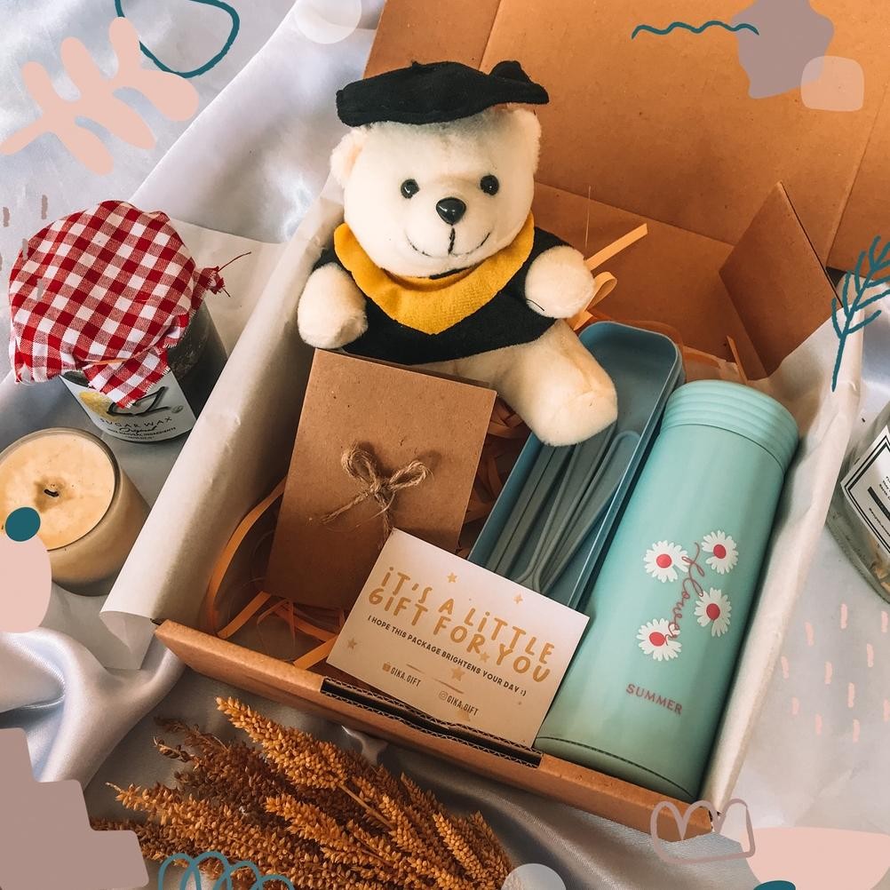 

Promo Gift Box/ Hampers/ Graduation/ Birthday/ Anniversary/ Hampers Lebaran / Natal / Christmas Asli