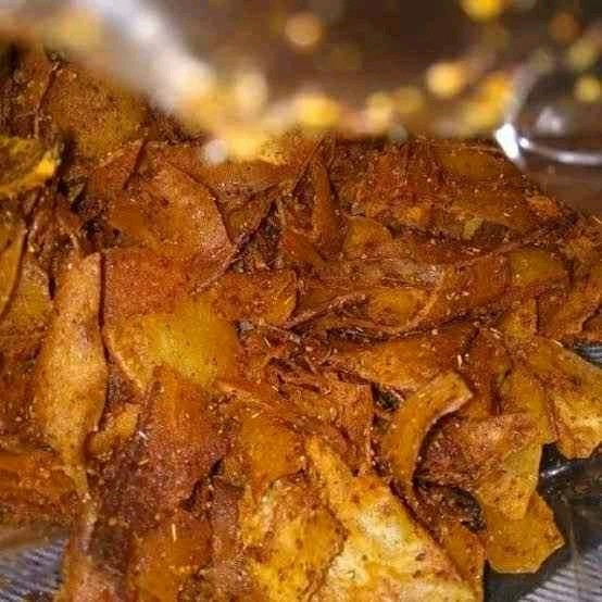 

BERGARANSI keripik setan pedasss sangat 500 gram